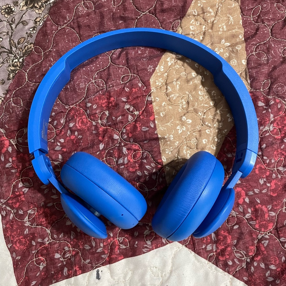 Onn Wireless On Ear Headphones Blue